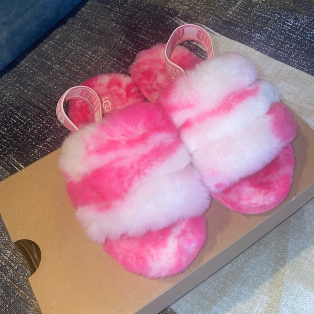 Toddler Ugg fluff yeah slide
